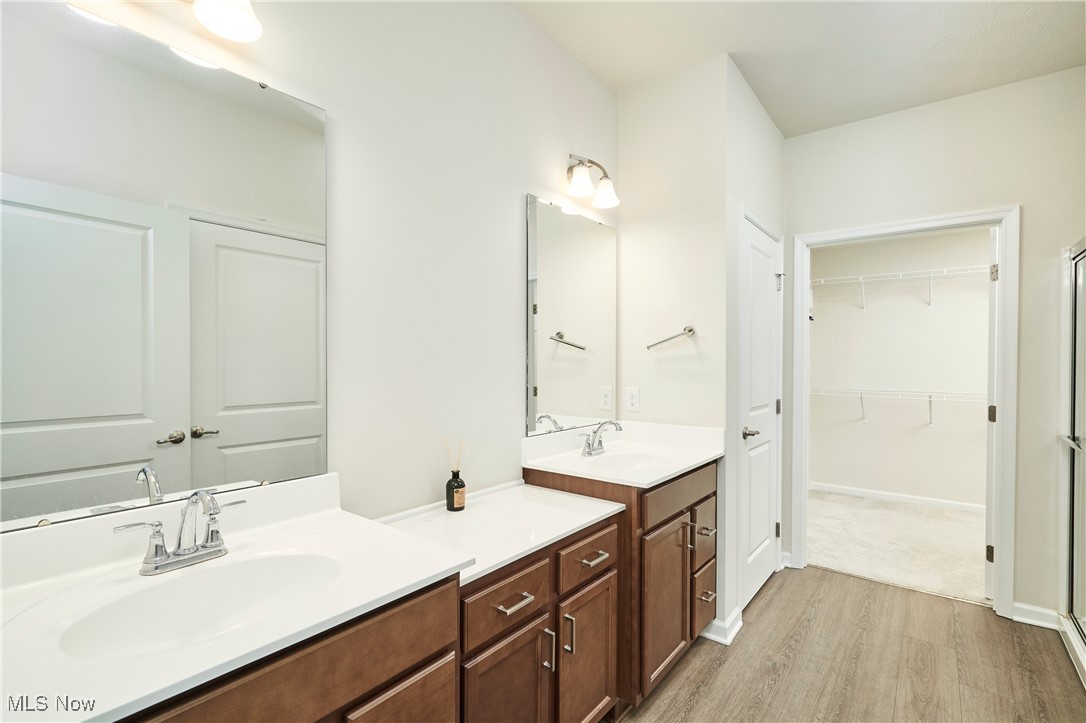 Links/Rosemont Greens Ph 1 - Residential Lease