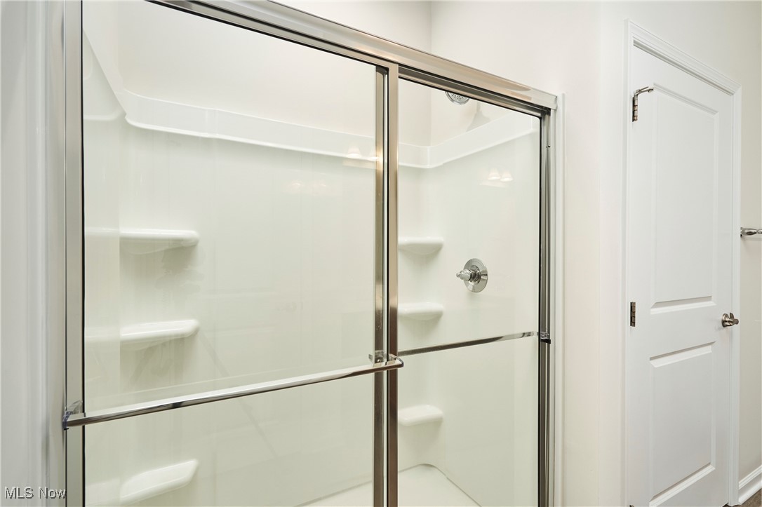 Links/Rosemont Greens Ph 1 - Residential Lease