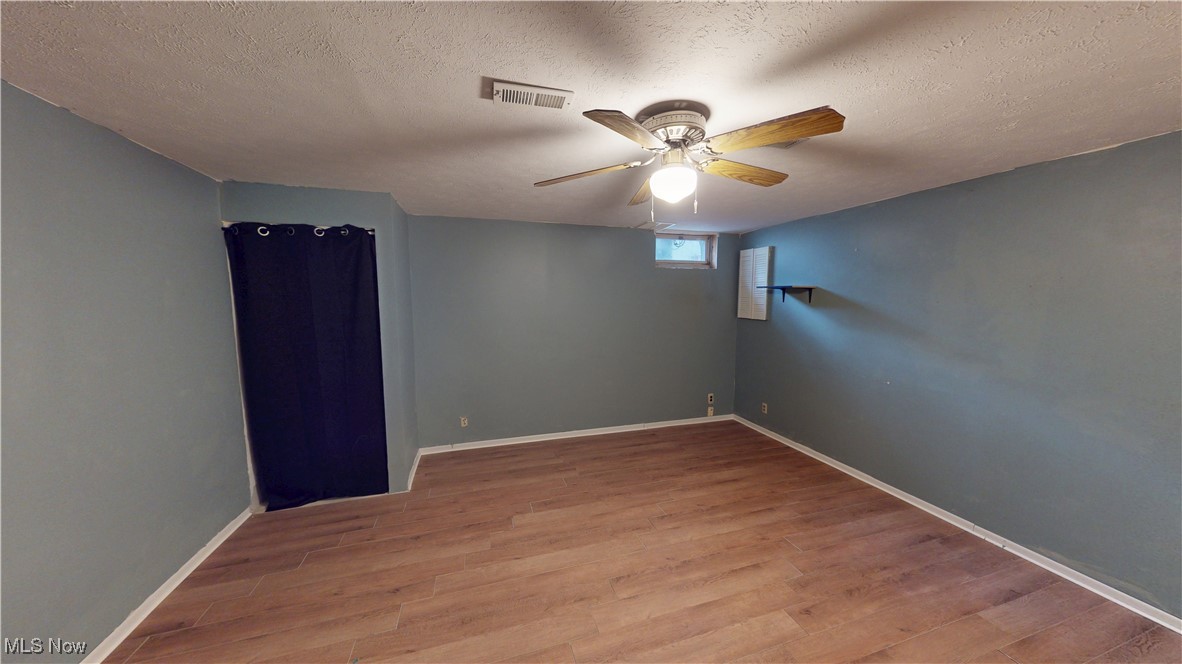 3853 Lake Run Boulevard, Stow, Ohio image 17