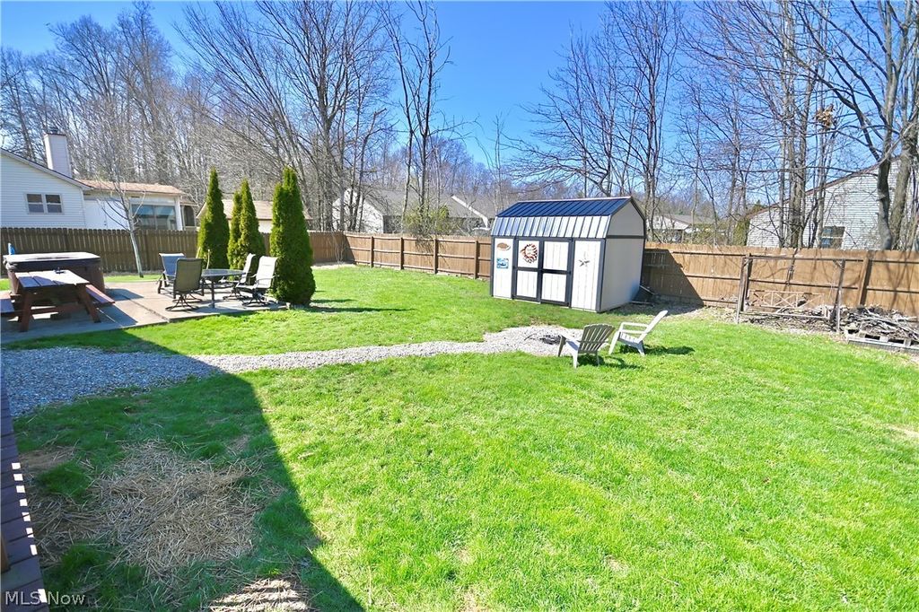 Photo of 4942 Signature Circle, Austintown, OH 44515 (MLS # 5199889)