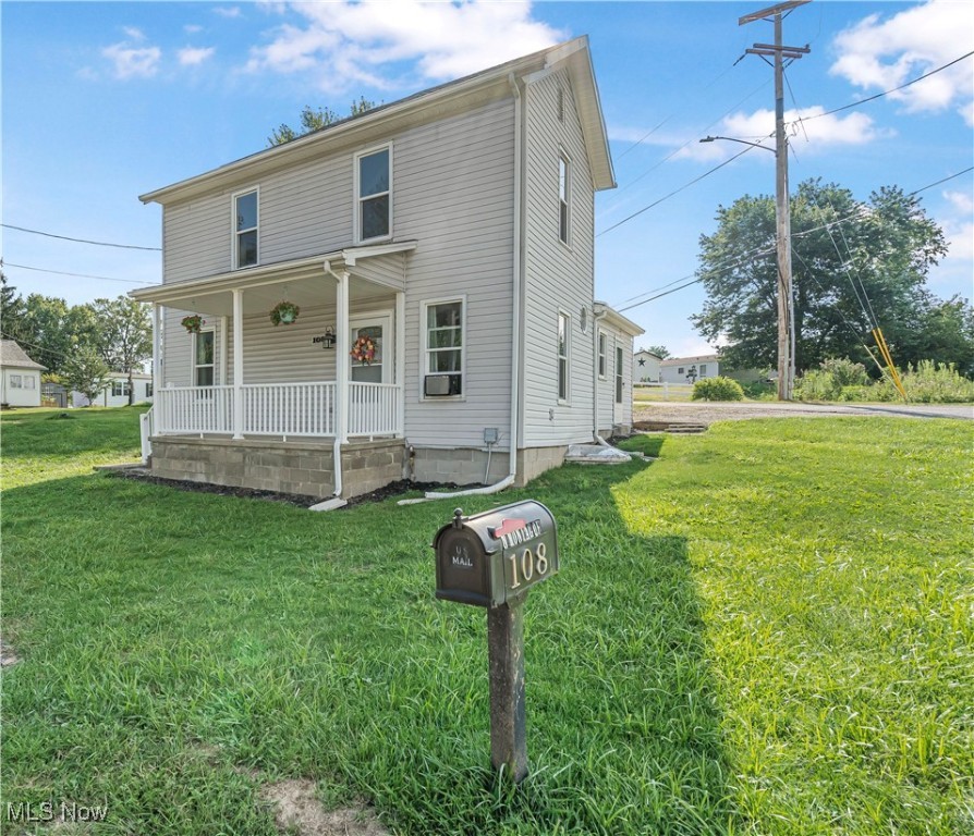 Welcome to this charming and budget-friendly 3-bedroom, 1-bath home in Maysville School District. Ideal for many, this home offers a spacious kitchen with plenty of cabinet space, a convenient first-floor laundry, and a bonus entry room ideal for a home office or playroom.Step outside to enjoy the back deck, perfect for relaxing or entertaining, along with a manageable yard that keeps maintenance easy. Located close to local amenities, this move-in-ready home blends comfort and affordability—making it a smart choice for your next Chapter.