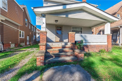 Tiny photo for 3878 W 31st Street, Cleveland, OH 44109 (MLS # 5254338)
