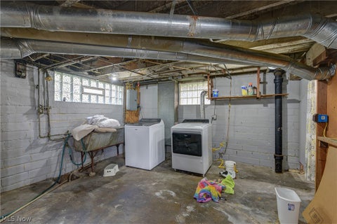 Tiny photo for 3878 W 31st Street, Cleveland, OH 44109 (MLS # 5254338)
