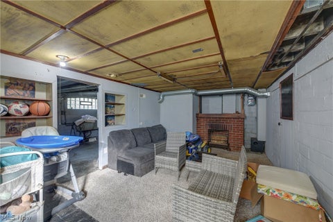Tiny photo for 3878 W 31st Street, Cleveland, OH 44109 (MLS # 5254338)