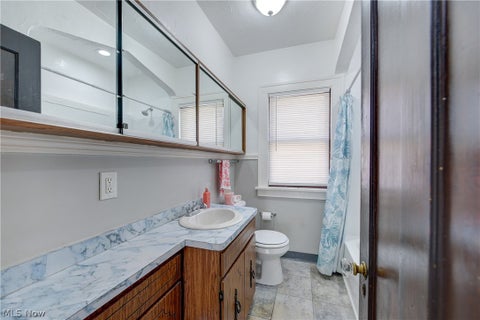 Tiny photo for 3878 W 31st Street, Cleveland, OH 44109 (MLS # 5254338)