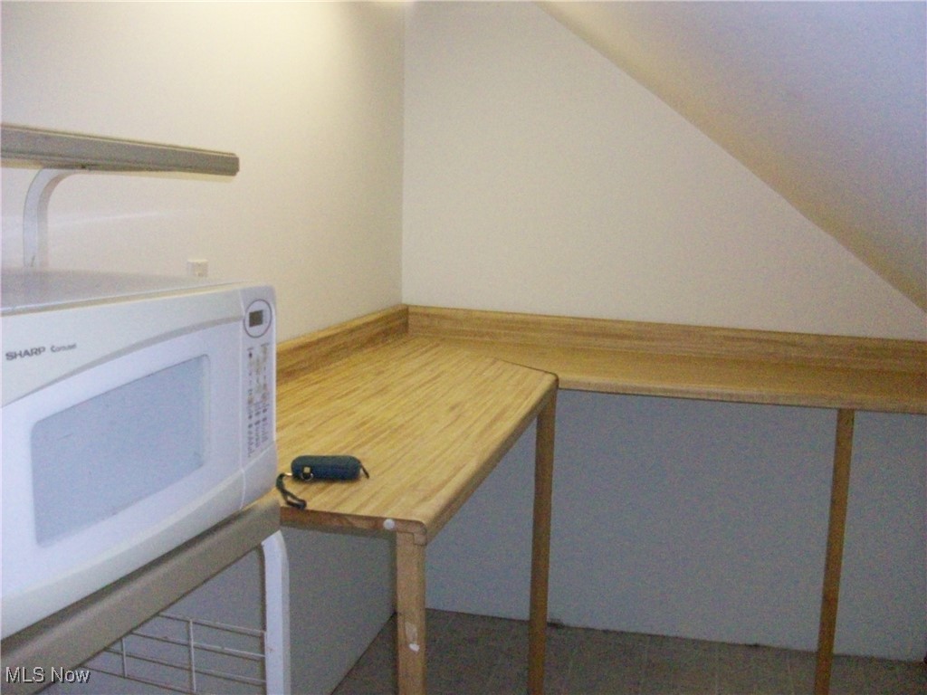 Vansweringen Cos 17 - Residential Lease