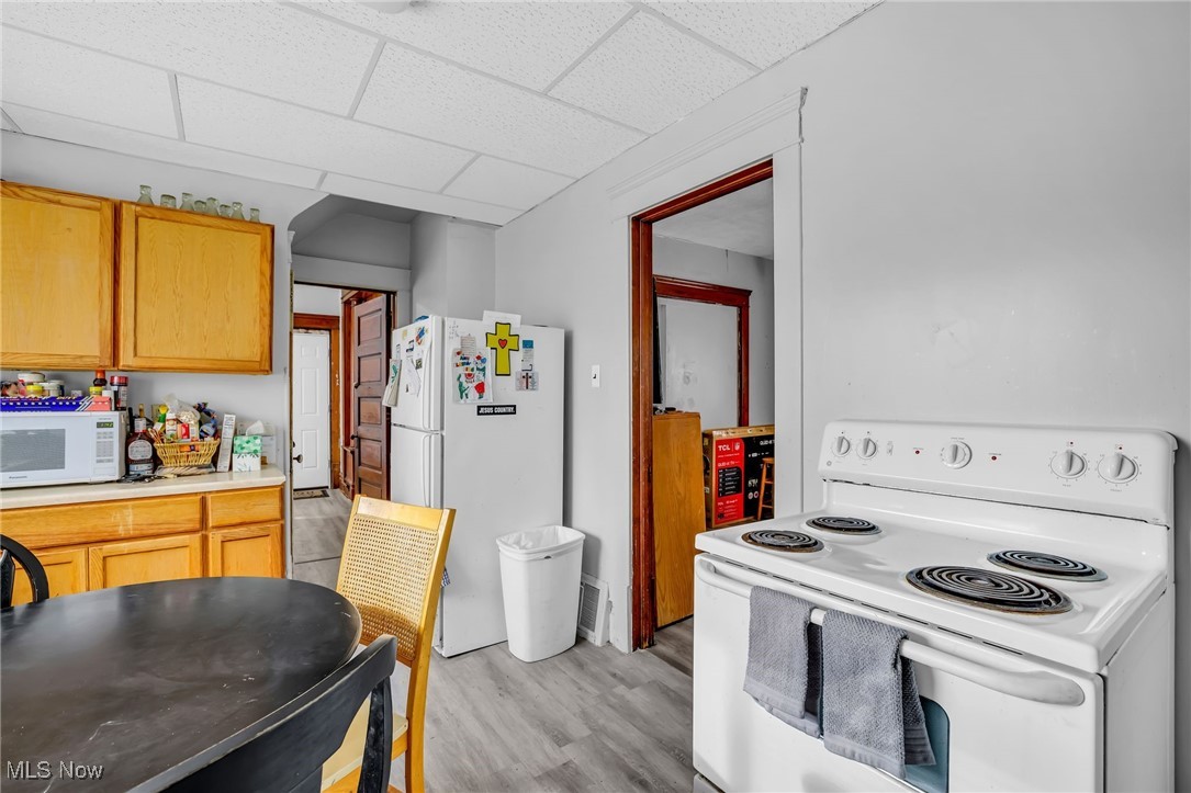 Voris & Steinbacher - Residential Income