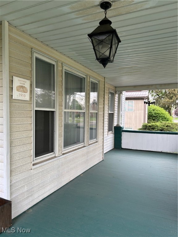 678 Mahoning Avenue, Warren, Ohio image 5