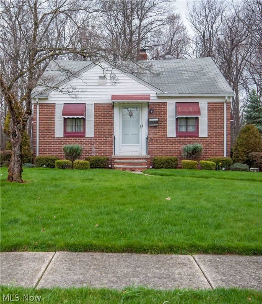 Unique 3 bedroom, 2 full bath Cape Cod located on a corner lot and dead end street. The kitchen and family room is very open and bright with natural light gleaming through the new windows. Lots of cabinet space in the kitchen as well as an island with a breakfast bar. Get cozy with the gas fireplace. Double patio doors leading to the back. Large living room is great for entertaining. 2 bedrooms on the first floor as well as a full bath. Upstairs you will find a big master bedroom with a full bath. Partially finished basement has lots of potential. 1.5 car garage. The backyard is spacious and fenced in (wood and chain link). The yard backs up to a wooded lot, leaving privacy. Enjoy spending time on the patio! Schedule a private showing today. 1 Year Home Warranty offered at a value of $399.