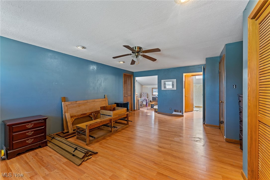 3473 Tall Oaks Lane, Austintown, Ohio image 14