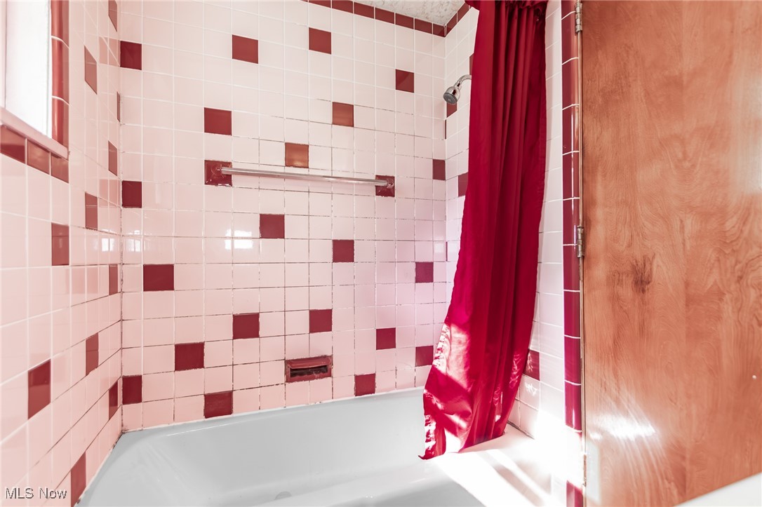 Ashtabula Harbor - Residential