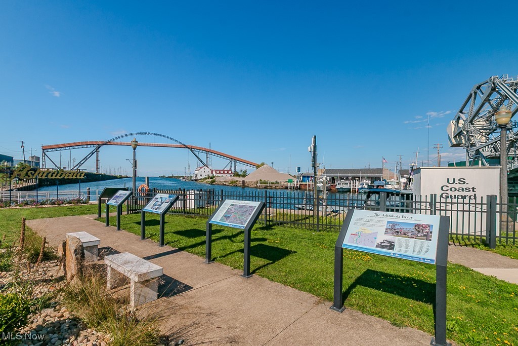Ashtabula Harbor - Residential