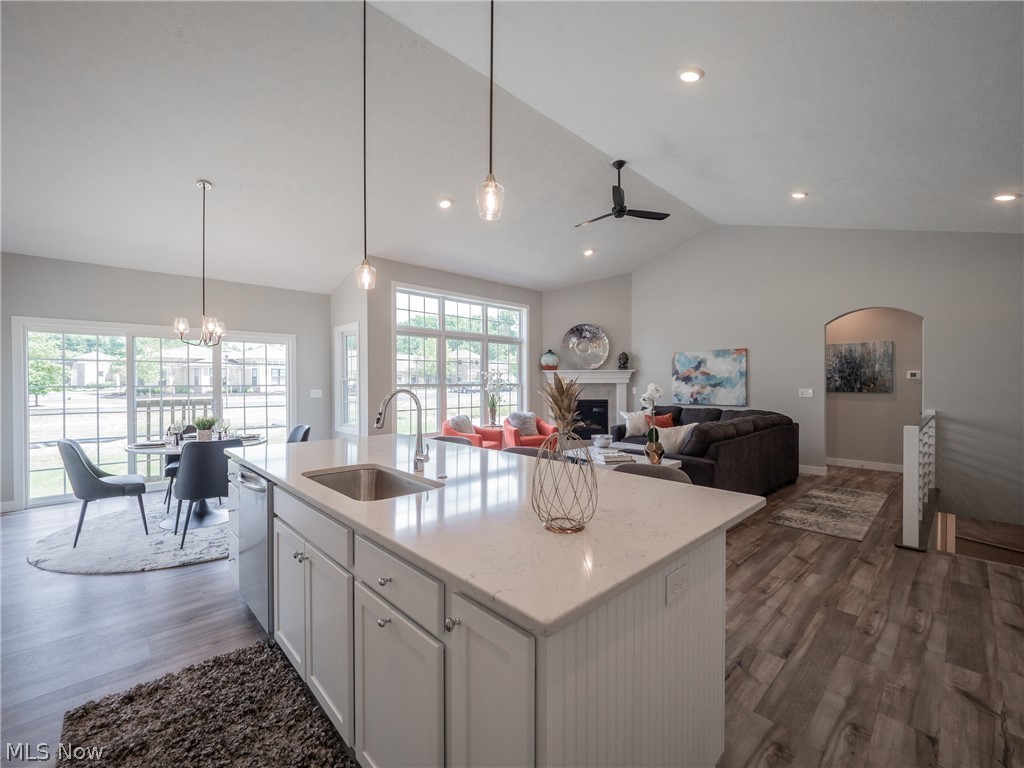 Iris Place - Residential