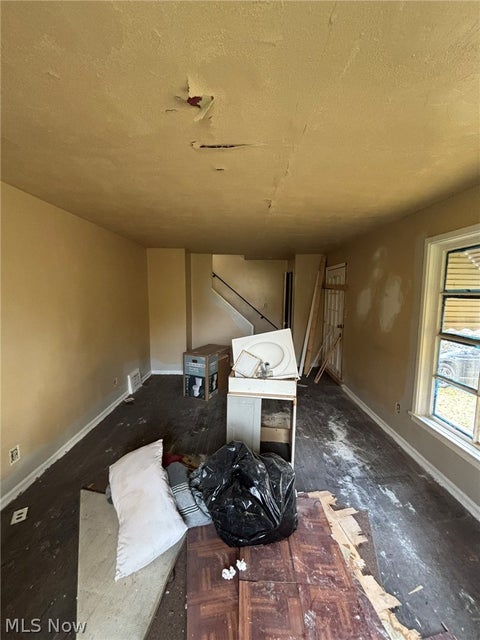 Tiny photo for 3833 E 144th Street, Cleveland, OH 44128 (MLS # 5252968)