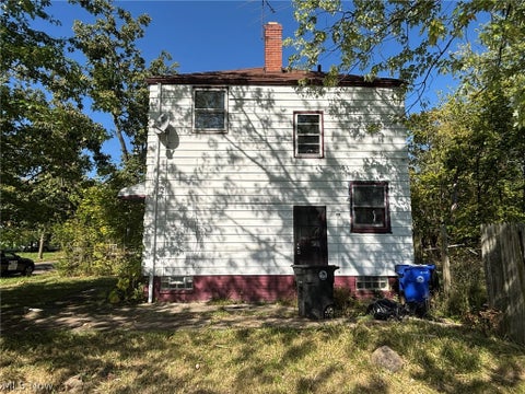 Tiny photo for 3833 E 144th Street, Cleveland, OH 44128 (MLS # 5252968)