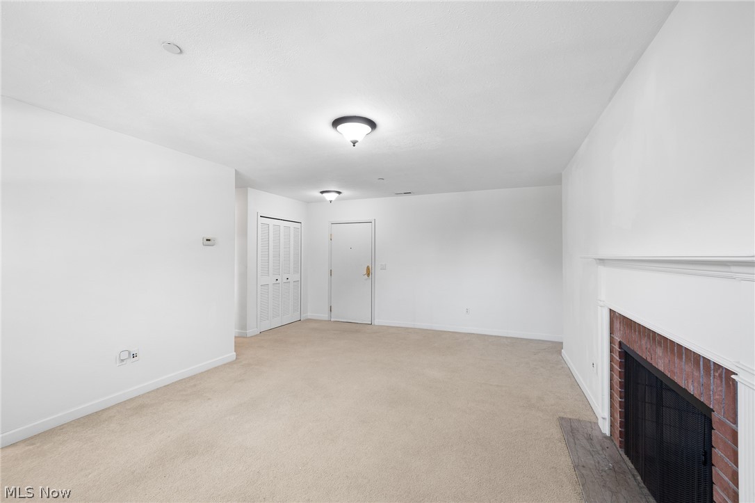 2885 Pease Drive 303