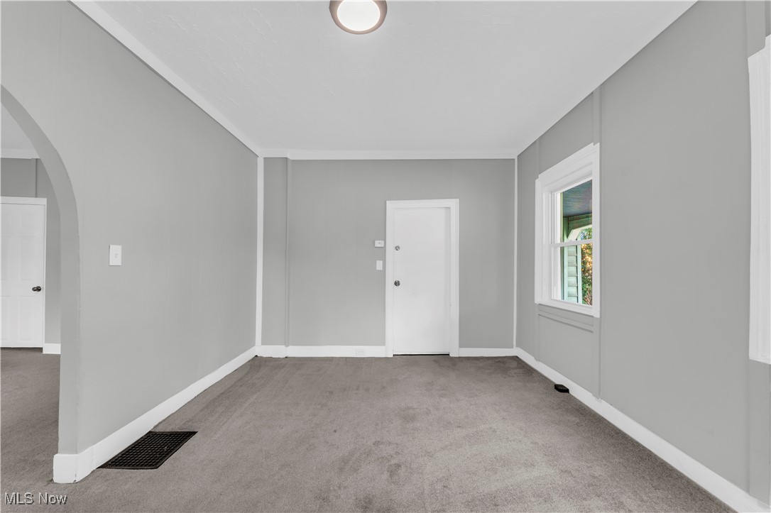 Diodate Clarks - Residential Income