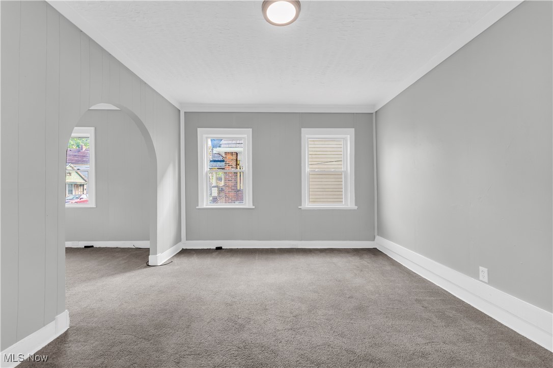 Diodate Clarks - Residential Income