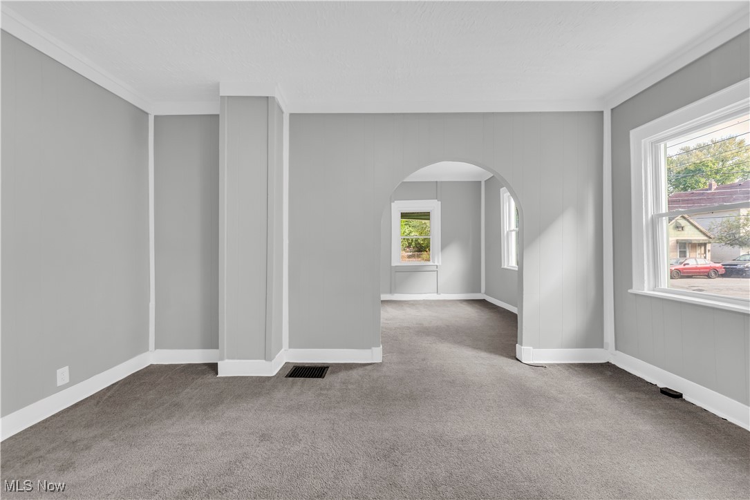 Diodate Clarks - Residential Income