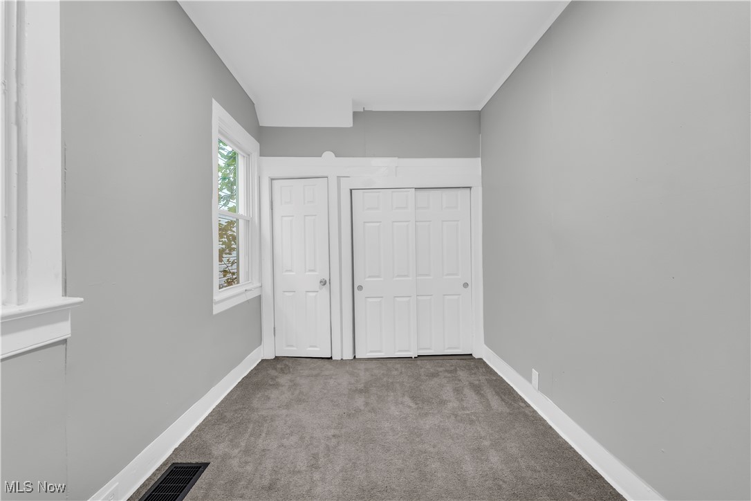 Diodate Clarks - Residential Income