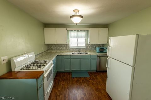 Tiny photo for 710 21st Street, Vienna, WV 26105 (MLS # 5188065)