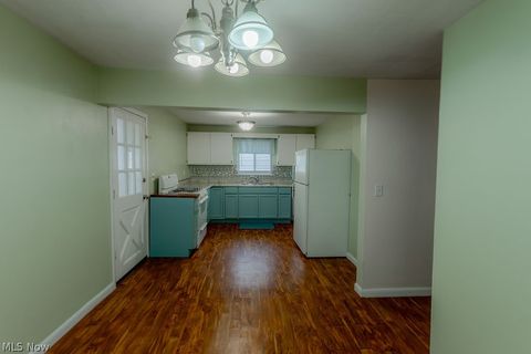 Tiny photo for 710 21st Street, Vienna, WV 26105 (MLS # 5188065)