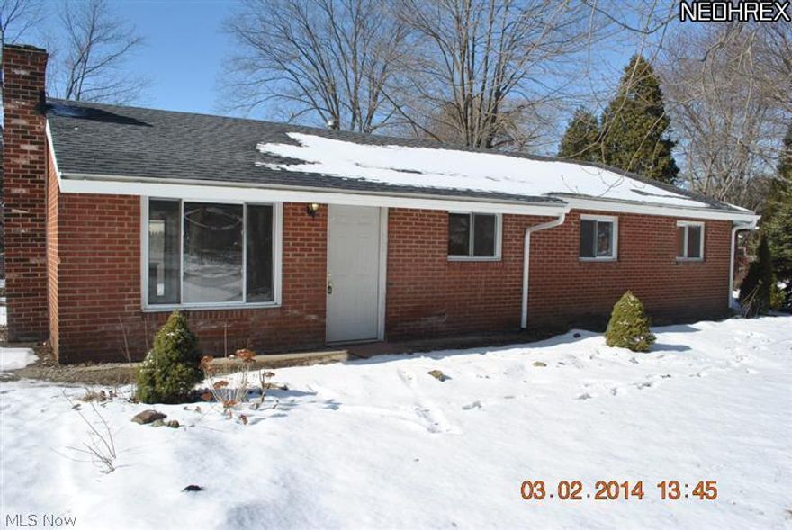 One floor living, brick ranch, new roof, new flooring and paint throughout!  New trim, and light fixtures, light bright and neutral throughout.  4 full bedrooms here, sliders to the backyard. Calendar Days 1-7: All offers will be rejected. We want REOs to have the exposure to the market and potential buyers. The date the property is listed is counted as Day 1. Calendar Days 8-15: PAS will entertain offers from all buyers except buyers purchasing as a secondary residence, parent(s) buying a home for their child/children, and investors. Offers that will be entertained include the following: Buyers purchasing a property as their primary residence Municipalities purchasing a residence or a vacant lot Non-profit buyers purchasing a residence or a vacant lot Calendar Days 16+: We will entertain offers from all buyers once any offers received during days 8-15 have been fully vetted.