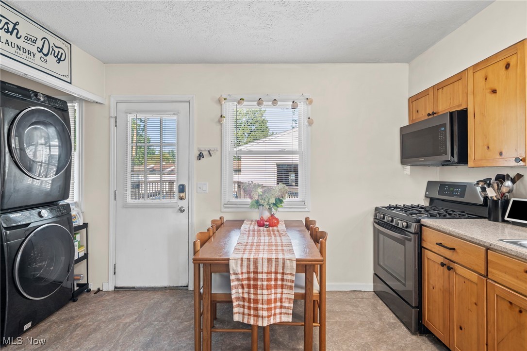 Spring Vly 06 - Residential