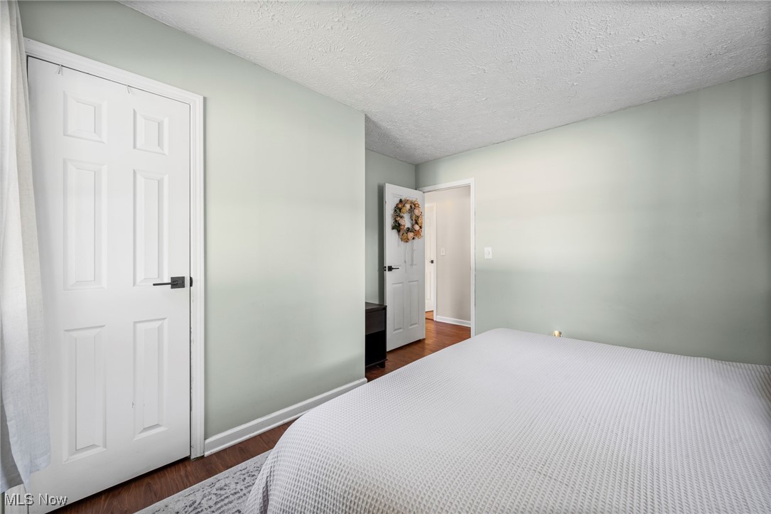 Spring Vly 06 - Residential