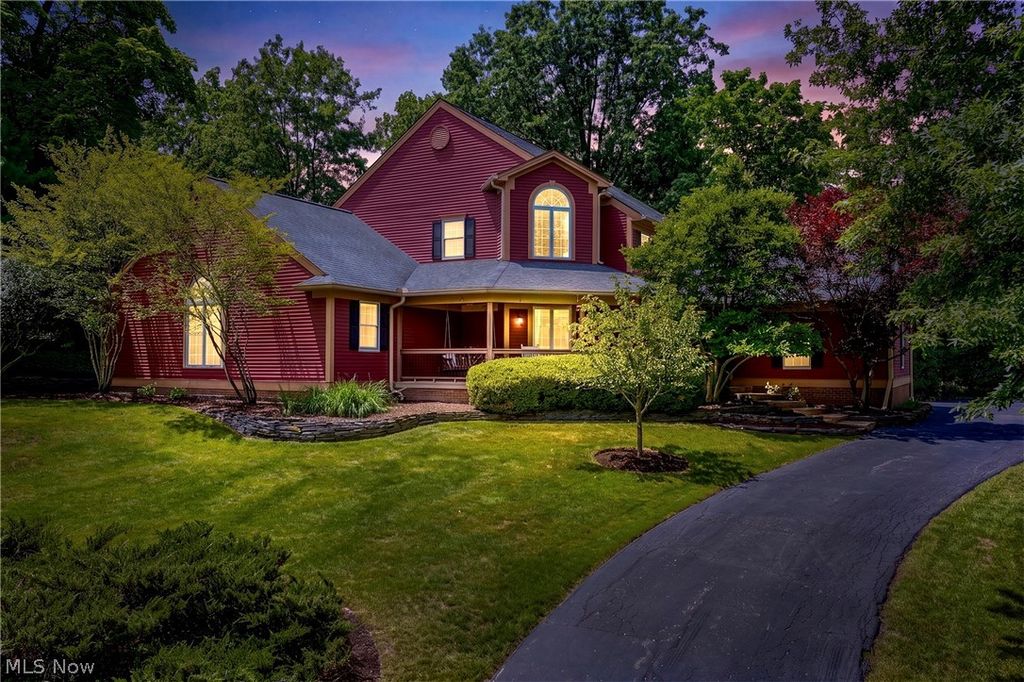 Photo of 20 Solether Lane, Chagrin Falls, OH 44022 (MLS # 5223369)