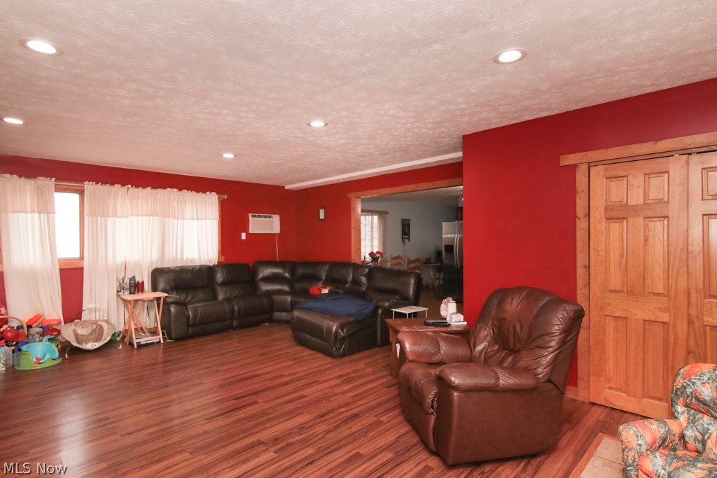 Chestnut Rdg Heights 02 - Residential