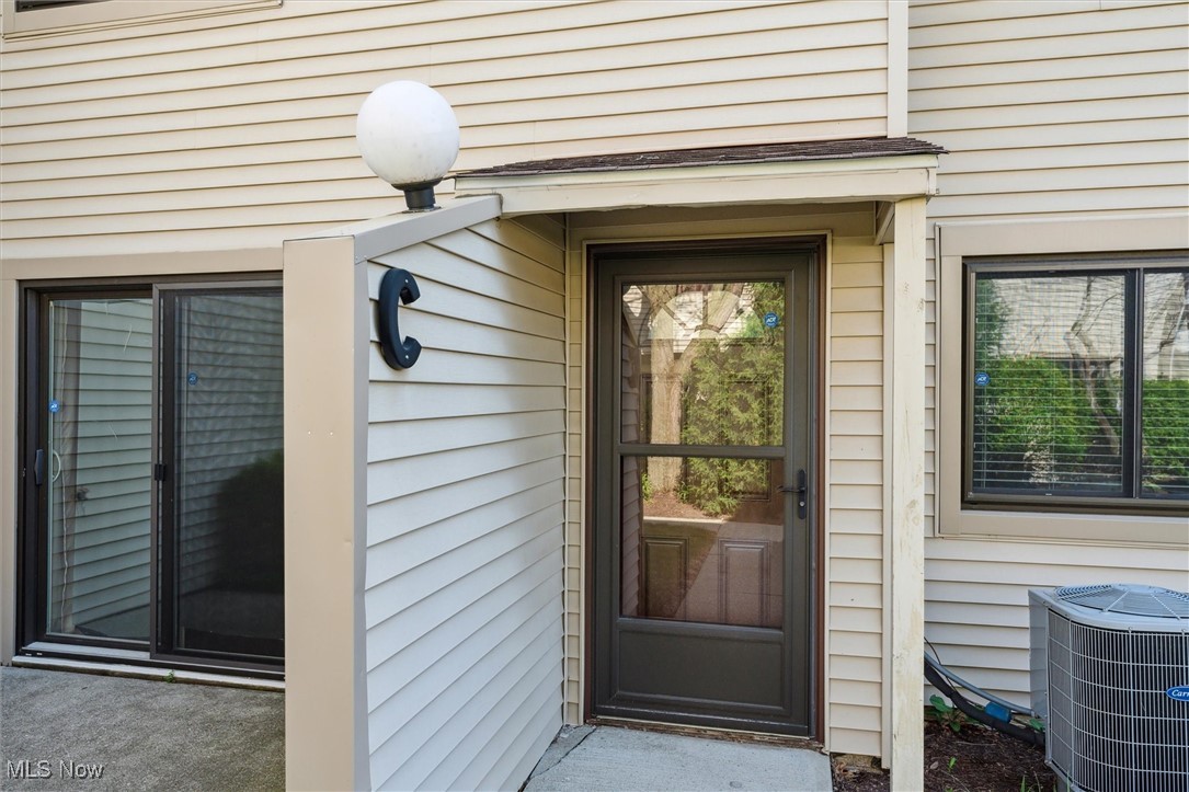 1400 Cedarwood Drive #20C, Westlake, Ohio image 7
