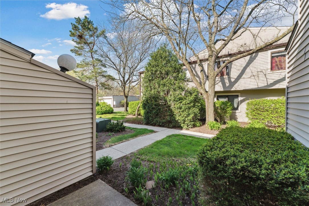 1400 Cedarwood Drive #20C, Westlake, Ohio image 5
