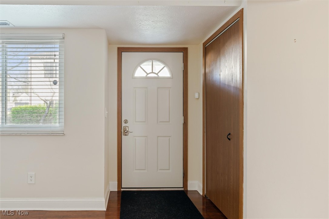 1400 Cedarwood Drive #20C, Westlake, Ohio image 10