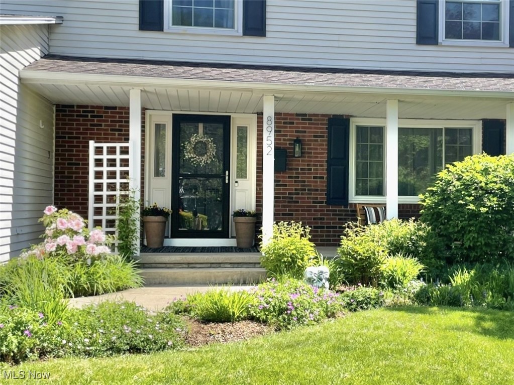 8952 Trailwood Court, Mentor, Ohio image 3