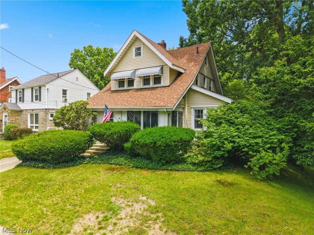 Photo of 1151 Juniper Avenue, Akron, OH 44310 (MLS # 5222728)