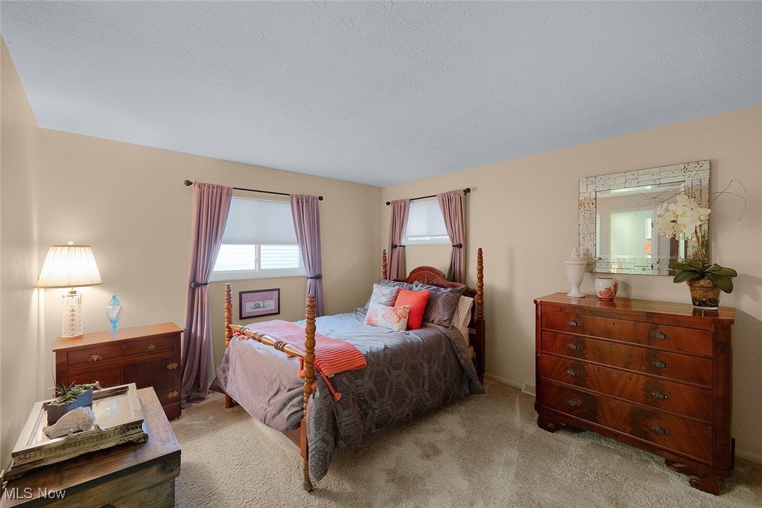 17485 Lexington Lane, Strongsville, Ohio image 22