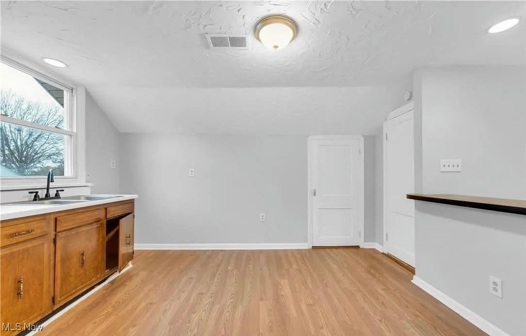 8119 Bancroft Avenue