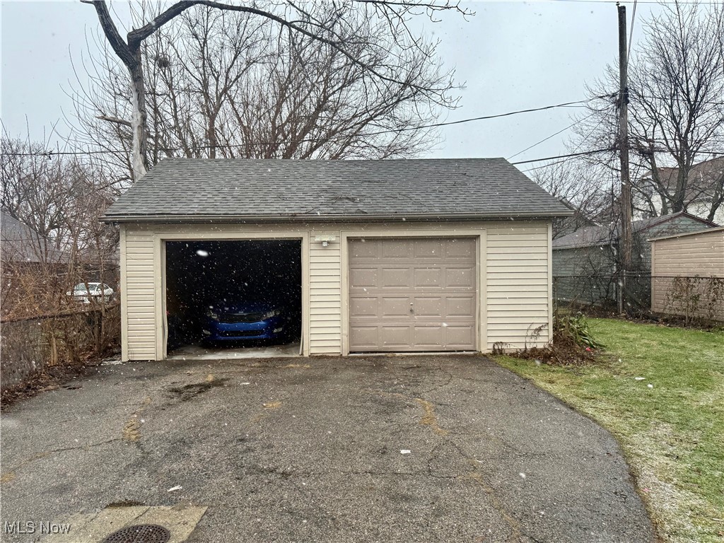 Davis & Judsons - Residential Income