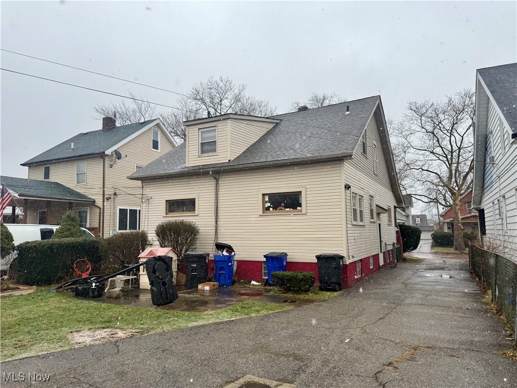 Davis & Judsons - Residential Income