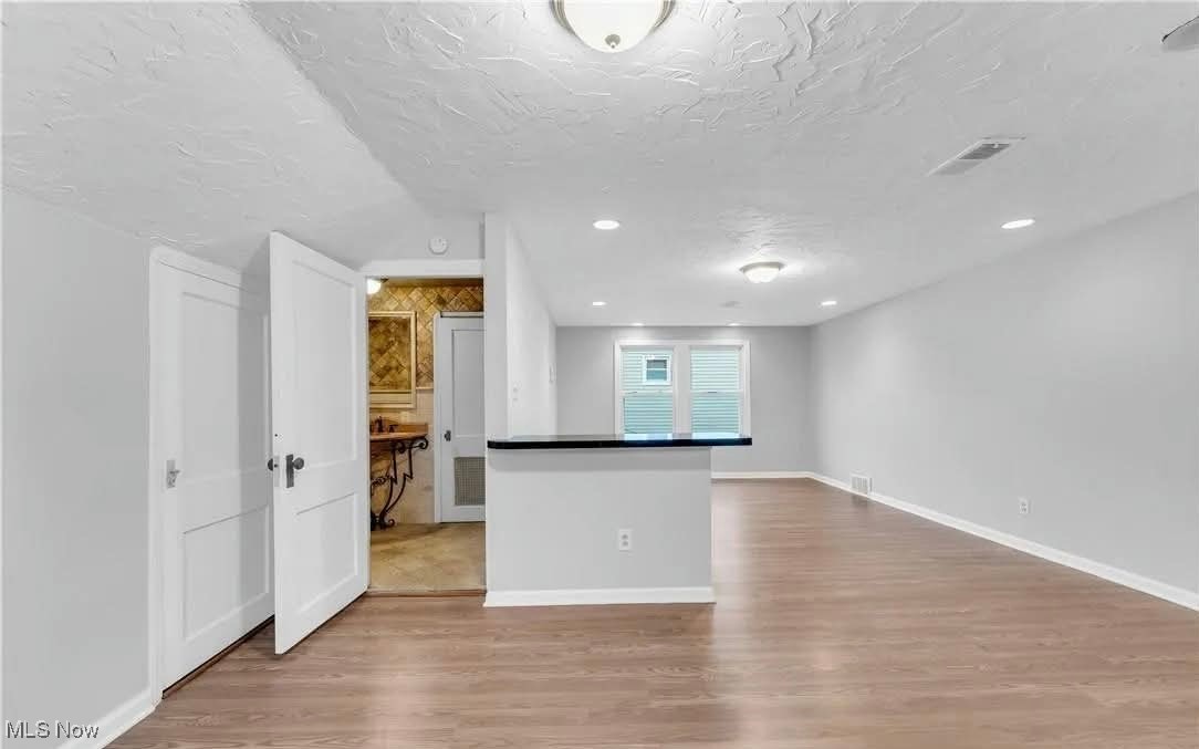 8119 Bancroft Avenue