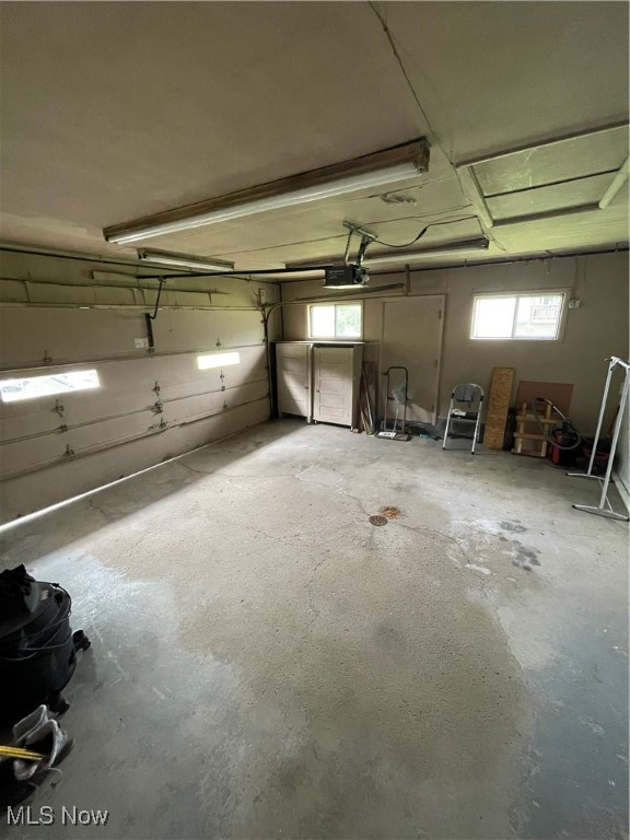 Girard, Ohio 44420, United States, 2 Bedrooms Bedrooms, ,2 BathroomsBathrooms,Residential,Active,152060