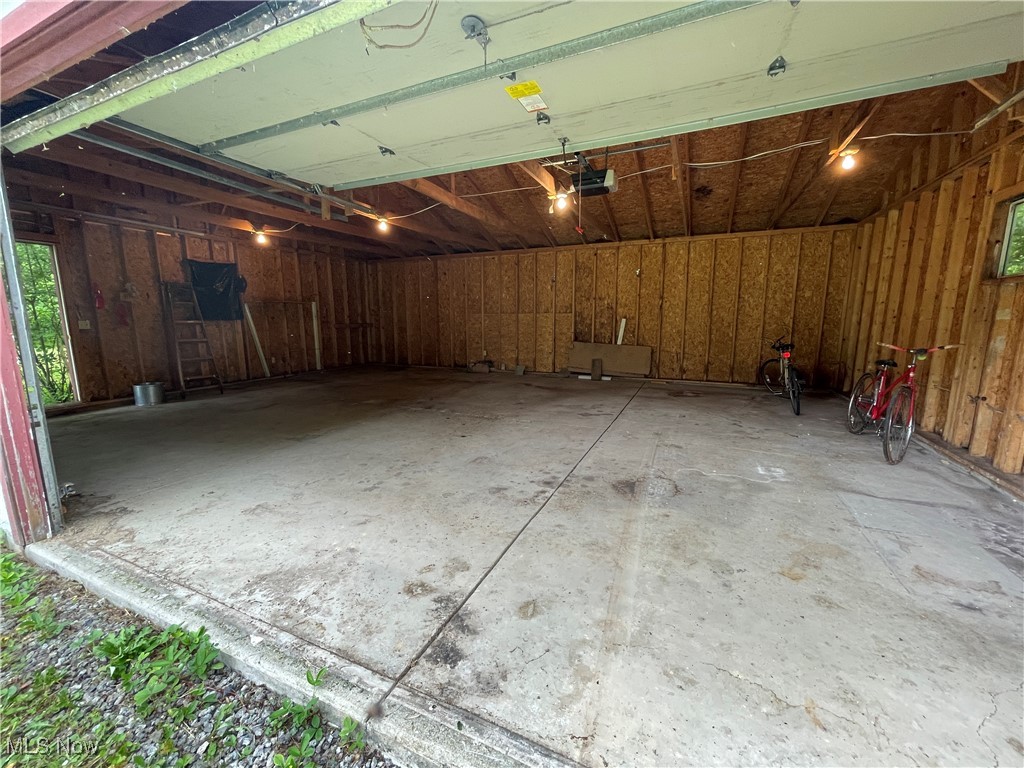 Girard, Ohio 44420, United States, 2 Bedrooms Bedrooms, ,2 BathroomsBathrooms,Residential,Active,152060