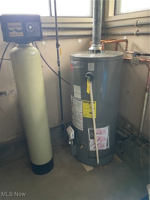 Girard, Ohio 44420, United States, 2 Bedrooms Bedrooms, ,2 BathroomsBathrooms,Residential,Active,152060