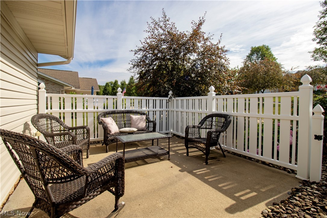 Groves/Vlgs/Wetherington Condo - Residential