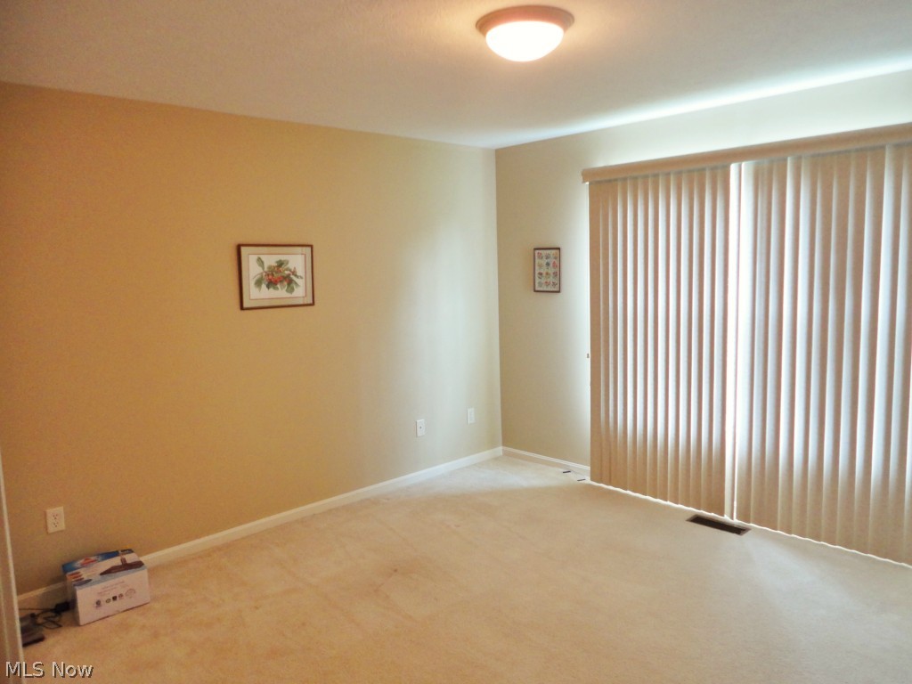 Abbe Glen Condo - Residential