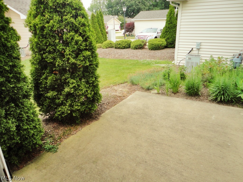 Abbe Glen Condo - Residential