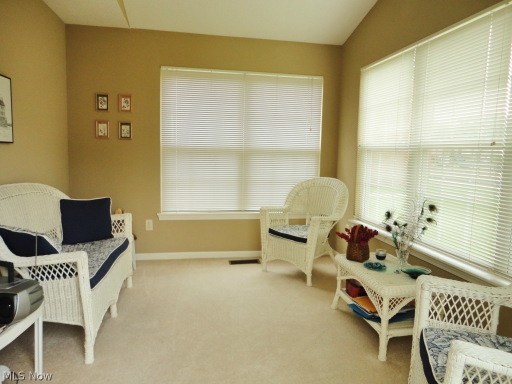 Abbe Glen Condo - Residential