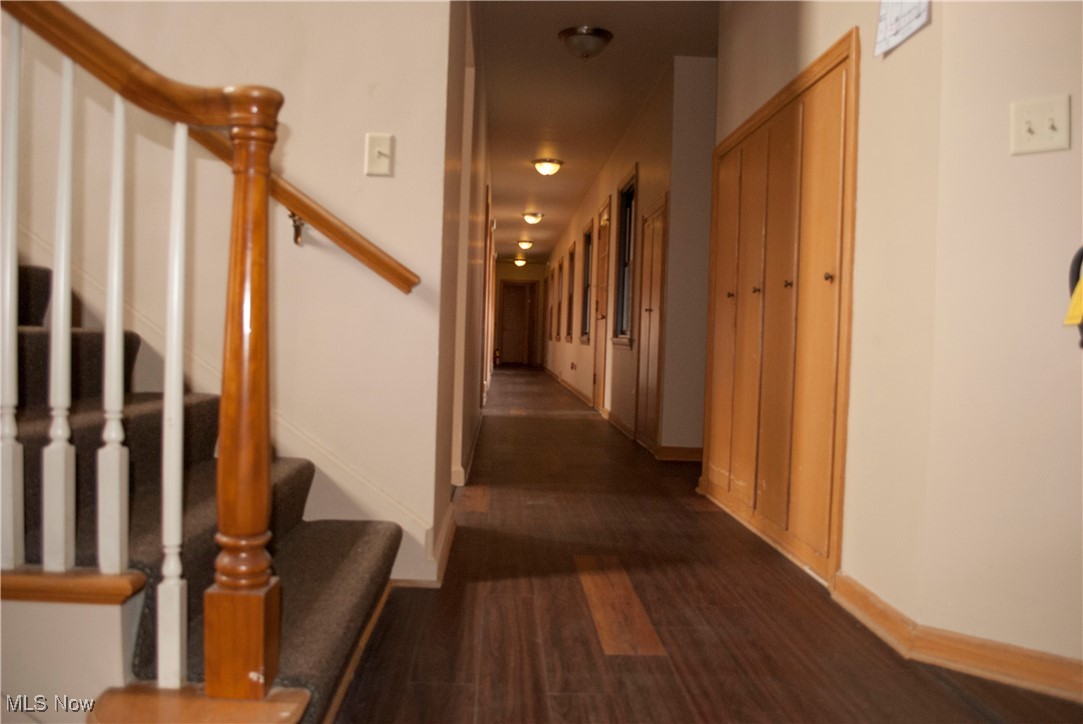 Highview - Commercial Sale