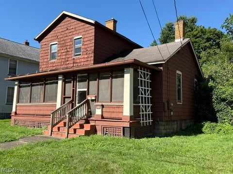 Homes For Sale - 128 Sayers Avenue<br/> Niles, OH 44446